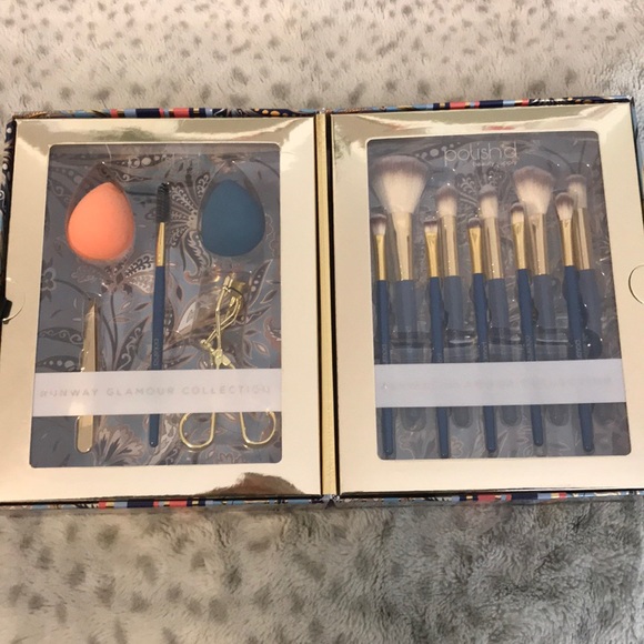 T.J.Maxx Other - New Makeup Brush Set